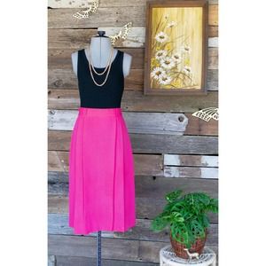 Magenta Pencil Skirt / Union Made Vintage Skirt / Bright Pink Skirt